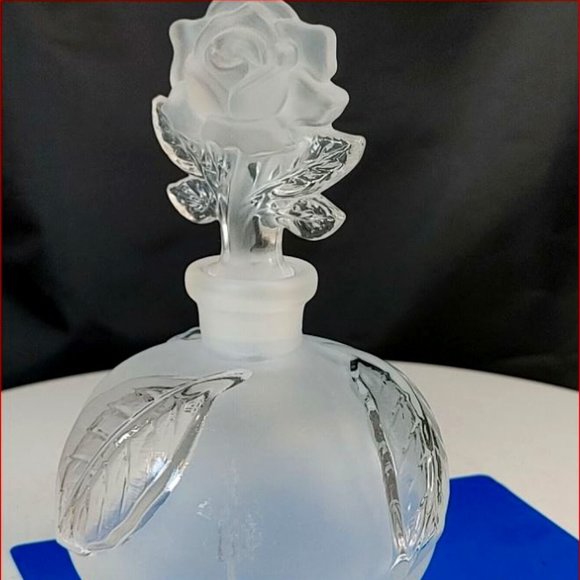 Vintage Satin Glass Perfume Bottle Rose Flower Stopper Unknown Maker - Picture 1 of 2